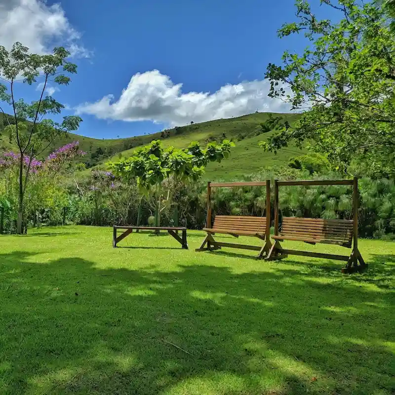 Área verde e montanhosa externa — Sabor do Campo Taubaté