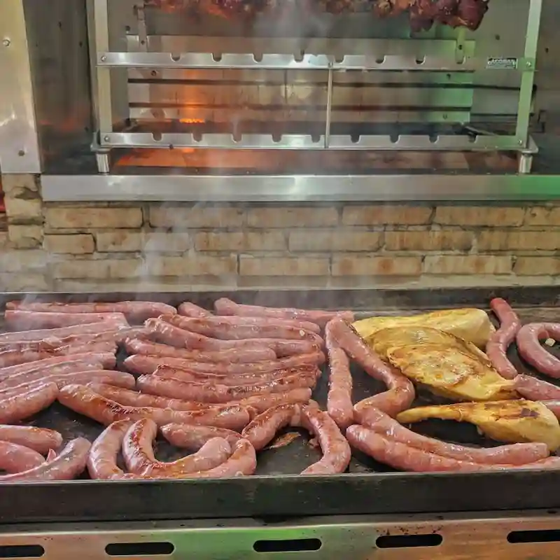 Linguiça Caipira — Sabor do Campo